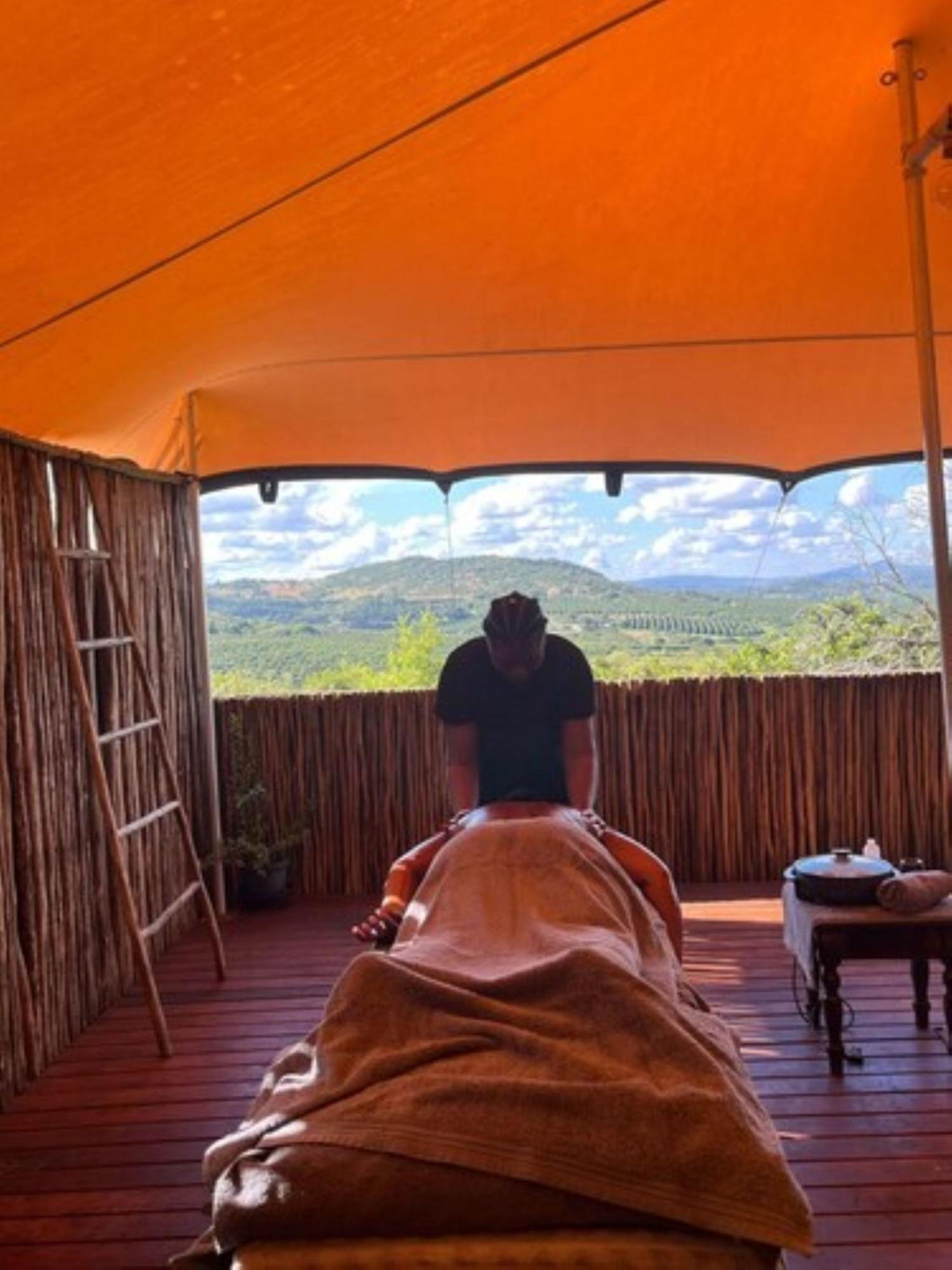 Ndhula Luxury Tented Lodge White River Exterior photo